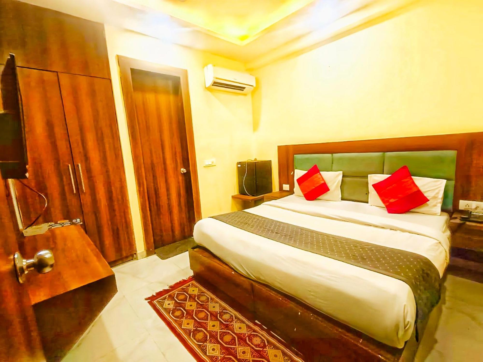 Glace Stay Inn Near Igi Airport ניו דלהי מראה חיצוני תמונה